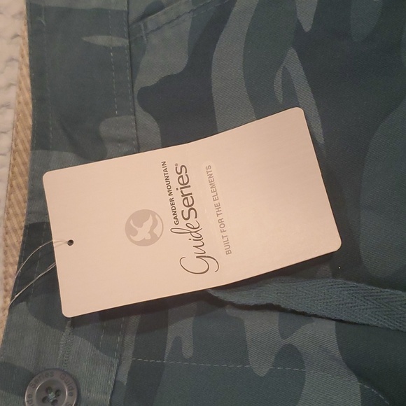 Gander Mountain Guide Series Women’s Green Camouflage 5" Shorts, size 8 … - Picture 2 of 5